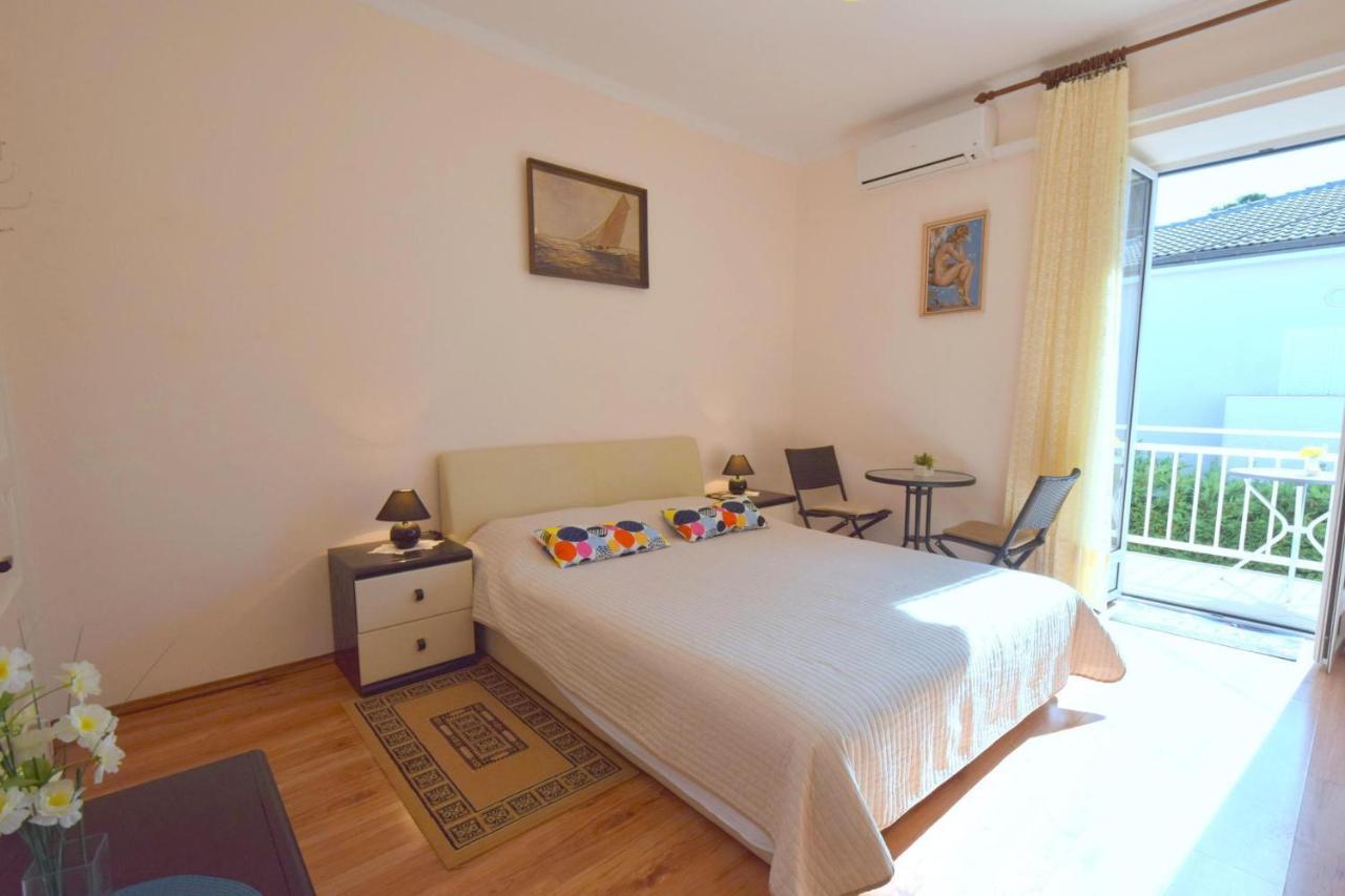 Apartments Margarita Malinska Luaran gambar